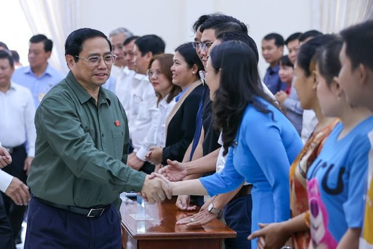 Thủ tướng Phạm Minh Chính: Tập trung tháo gỡ khó khăn, thúc đẩy sản xuất kinh doanh