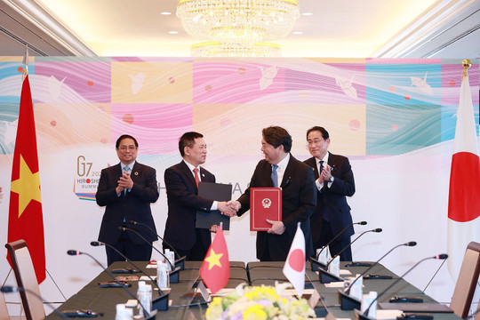 Thủ tướng Việt Nam và Nhật Bản chứng kiến ký kết 3 dự án hợp tác 500 triệu USD