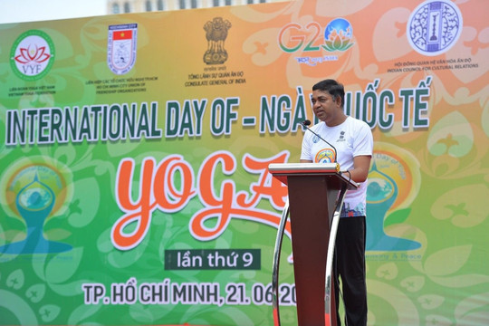 Kỉ niệm Ngày quốc tế Yoga lần thứ 9 tại Thành phố Hồ Chí Minh