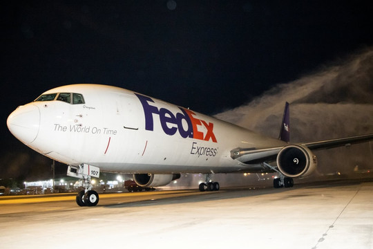 FedEx Express: Rút ngắn thời gian vận chuyển hàng hóa từ châu Á đến châu Âu