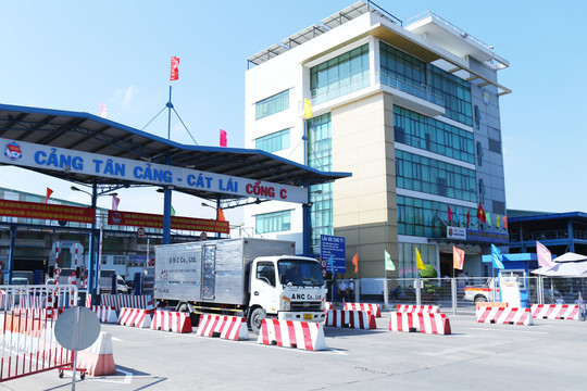Công ty cổ phần Kho vận Tân cảng chính thức vận hành Cổng tự động