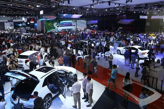 Vietnam Motor Show 2024 chính thức khởi động quy tụ nhiều thương hiệu ô tô, xe máy