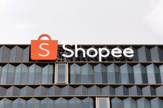 Shopee gây sốc với phát ngôn về thương mại điện tử 2025