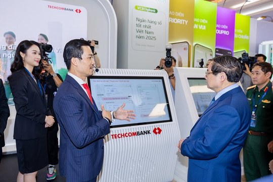 Techcombank khai phóng sức mạnh chuyển đổi số