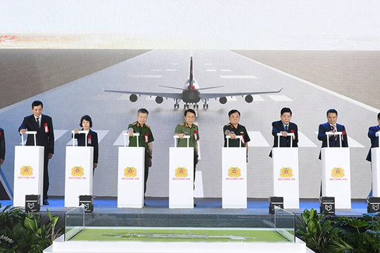 Khởi công dự án đầu tư xây dựng Cảng hàng không quốc tế Gia Bình