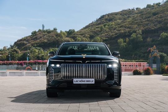 Lạc Hồng 900 LX phục vụ nguyên thủ quốc tế tại Đại lễ kỷ niệm 80 năm Quốc khánh