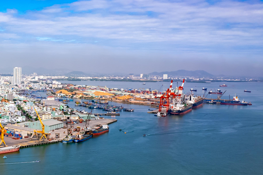 Phát triển bền vững kinh tế biển