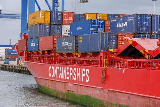 MSC tăng tốc ở Trung Quốc trước khung phí cảng mới của Mỹ