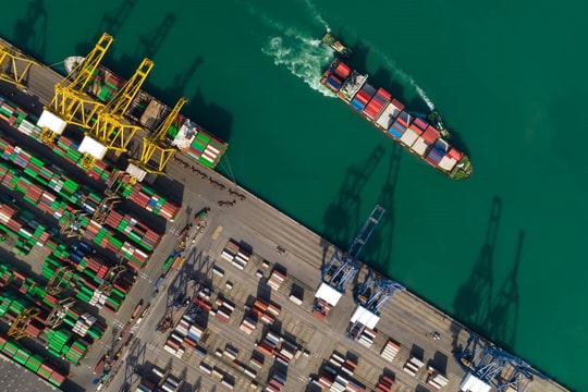 “Carbon-neutral shipping”: thật hay ảo, kiểm chứng thế nào?