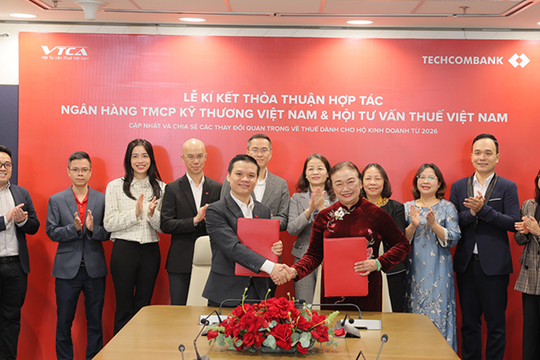 Techcombank hợp tác với VTCA hỗ trợ hộ kinh doanh chuyển đổi thuế