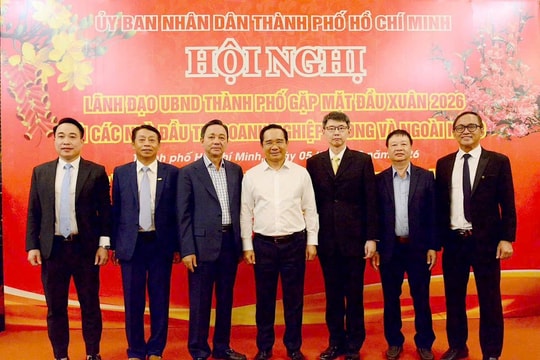 TP.HCM “mở khóa” kinh tế đêm: doanh nghiệp hiến kế, chính quyền cam kết đồng hành