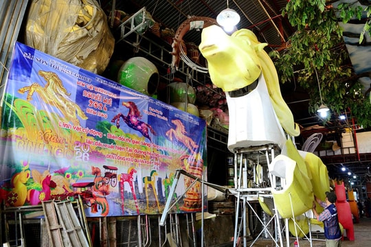 Đường hoa Nguyễn Huệ Tết Bính Ngọ 2026: “hai phiên bản” ngày – đêm, bùng nổ Mapping và AR trên TikTok