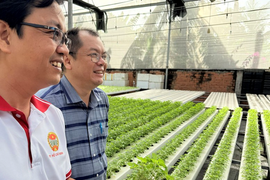 "Trụ đỡ" nông nghiệp trước áp lực giá: Cần chuyển mạnh từ sản lượng sang giá trị