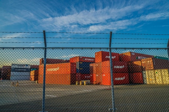 Modern Border Gates: Logistics Capability Determines Trade Momentum