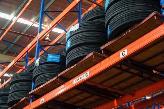 Giá dầu hạ nhiệt, ngành săm lốp đã thực sự dễ thở?