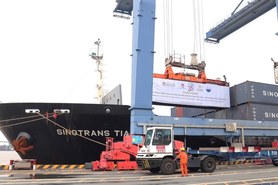Tân Cảng - Hiệp Phước: Tiếp tục phát huy thế mạnh, mở thêm tuyến dịch vụ trong năm 2025